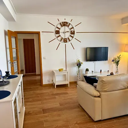 Tejo Balcony Expo * Lissabon